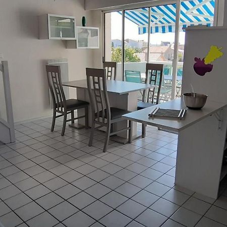Appart 6 personnes, 3 min à pied de la plage et du centre ville Saint-Georges-de-Didonne Extérieur photo